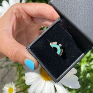 Young in The Mountains YITM Rising Sol Ring Crown